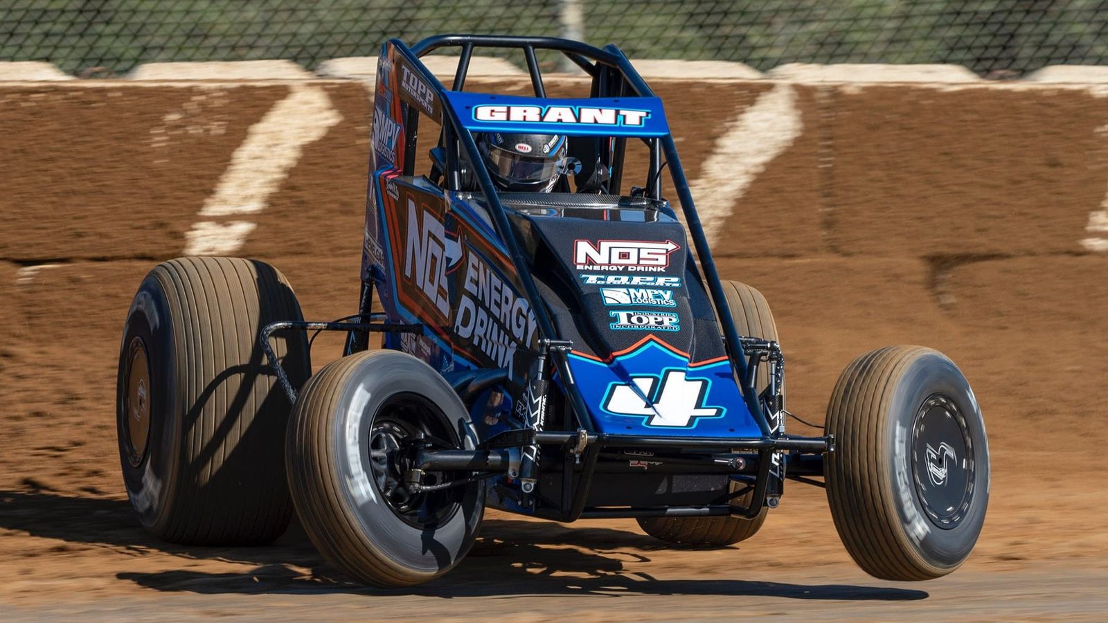 Justin Grant, the winningest driver in Winter Dirt Games history, rose to the top of the chart as the fastest overall in Sunday’s afternoon practice for the USAC AMSOIL Sprint Car National Championship at Florida’s Ocala Speedway. (Dave Olson Photo)